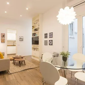 keyfamily-new-nordic-apartment-center-and-near-the.1costadelsol.com/